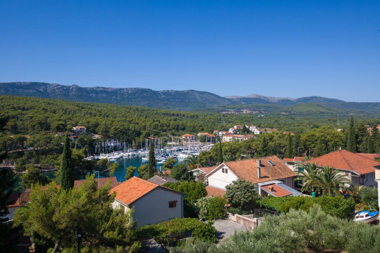 Guest House Marinna Vrboska Exterior foto